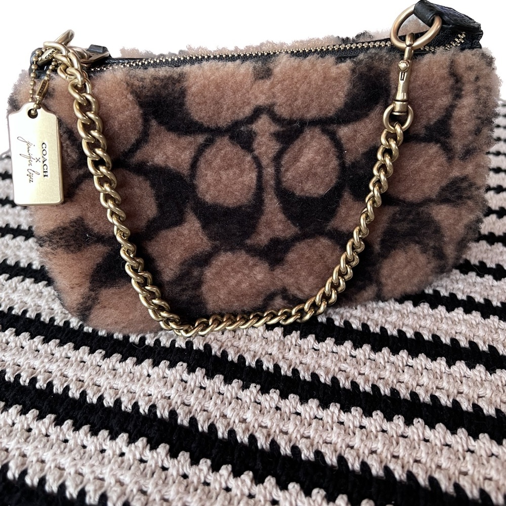 Coach ‘Jennifer Lopez’ Nolita shoulder bag